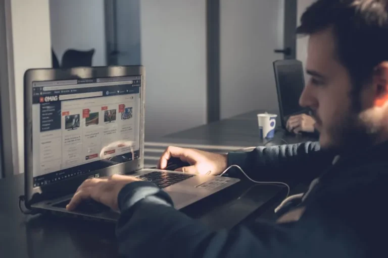 Behind the searches: why users look up techsized.com