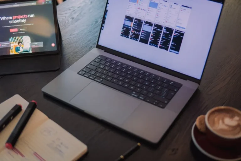 Best Homepage Layouts for Authors and Artists